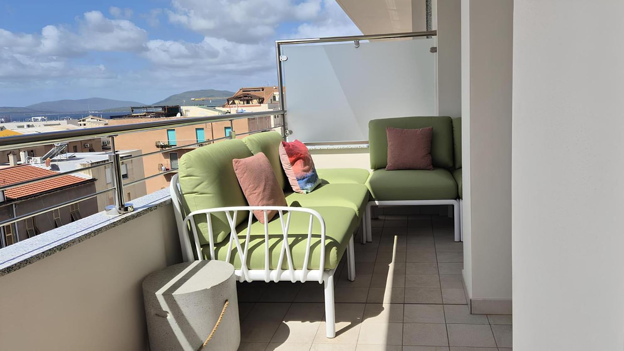 Welcomely - Casa Loredana Alghero Bagian luar foto