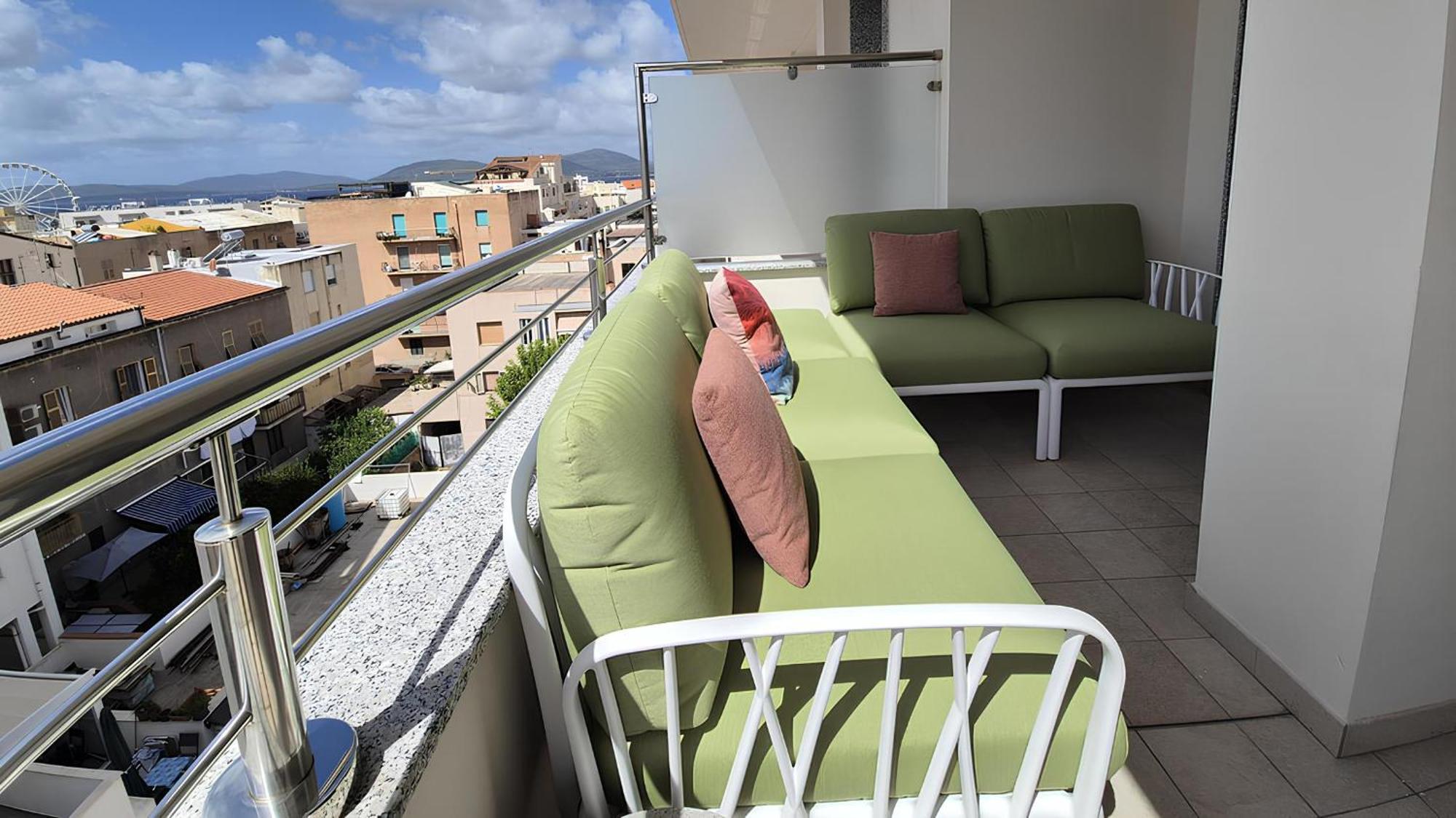 Welcomely - Casa Loredana Alghero Bagian luar foto